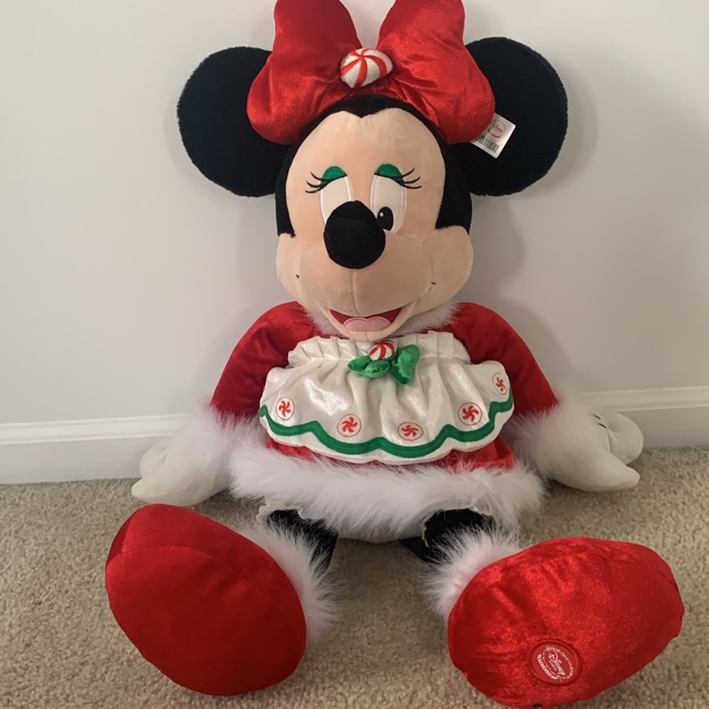 Disney Jumbo Exclusive Christmas MINNIE MOUSE Holiday 29” Plush - Picture 2 of 13